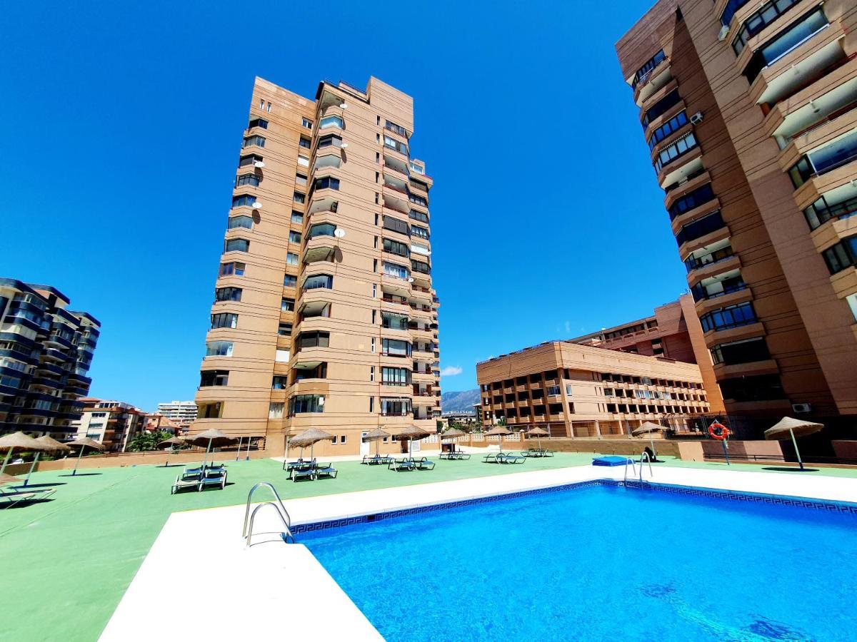 Marina Tower Apartment Fuengirola Exterior photo